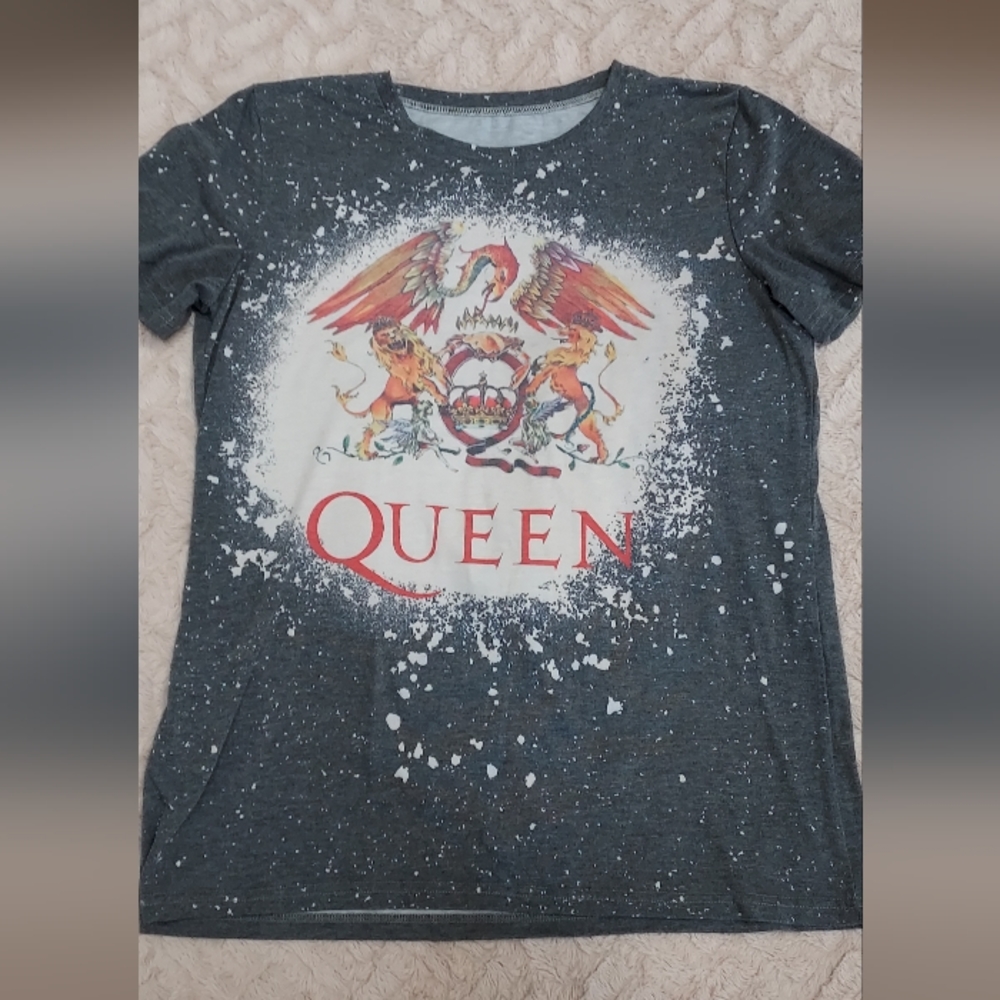 Soft Queen T-shirt